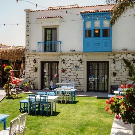 Trend Blue Boutique Nocleg ze śniadaniem Çeşme