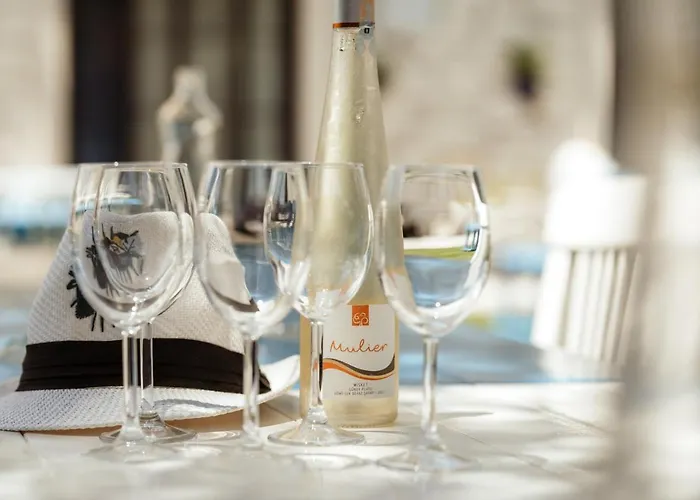 Trend Blue Boutique Будинок відпочинку *