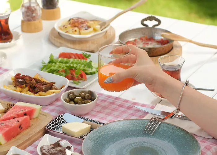 Trend Blue Boutique Чешме